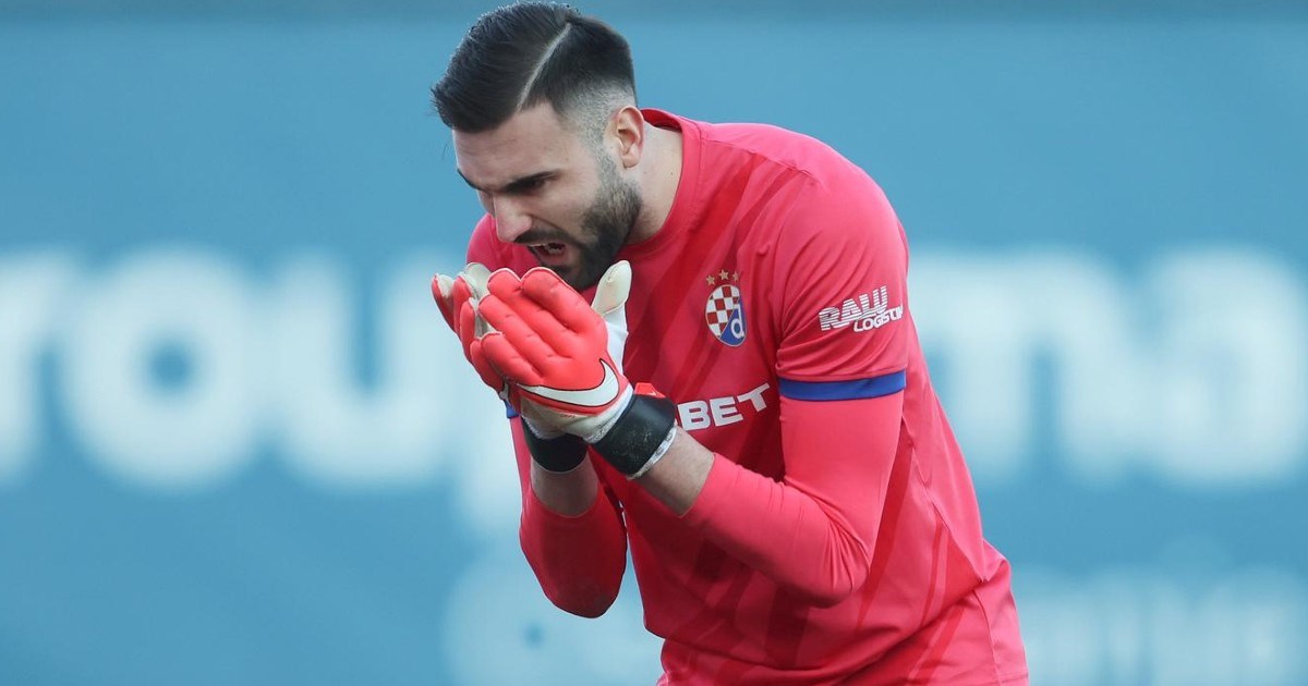 Navijači Dinama se nakon poraza obrušili skoro svi na istog igrača: Maknite ga