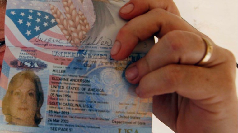 Američka putovnica zbog korone postala praktički beskorisna