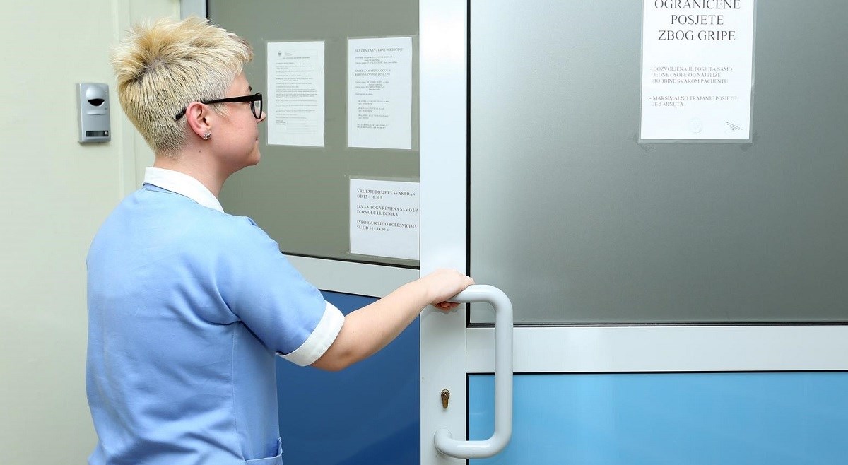 Neke medicinske sestre će uskoro obavljati liječničke preglede u bolnicama