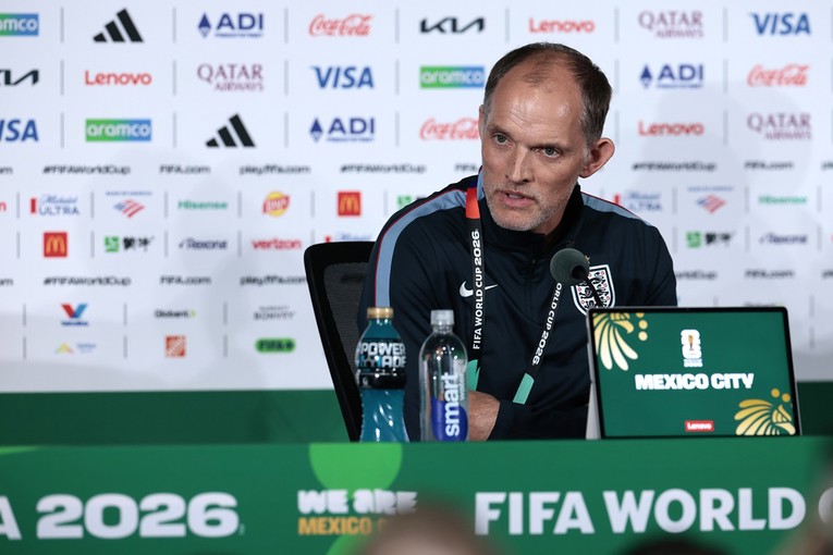 Tuchel: Ne znam gdje je granica. Može li Kane nazvati Trumpa da poništi naš crveni?