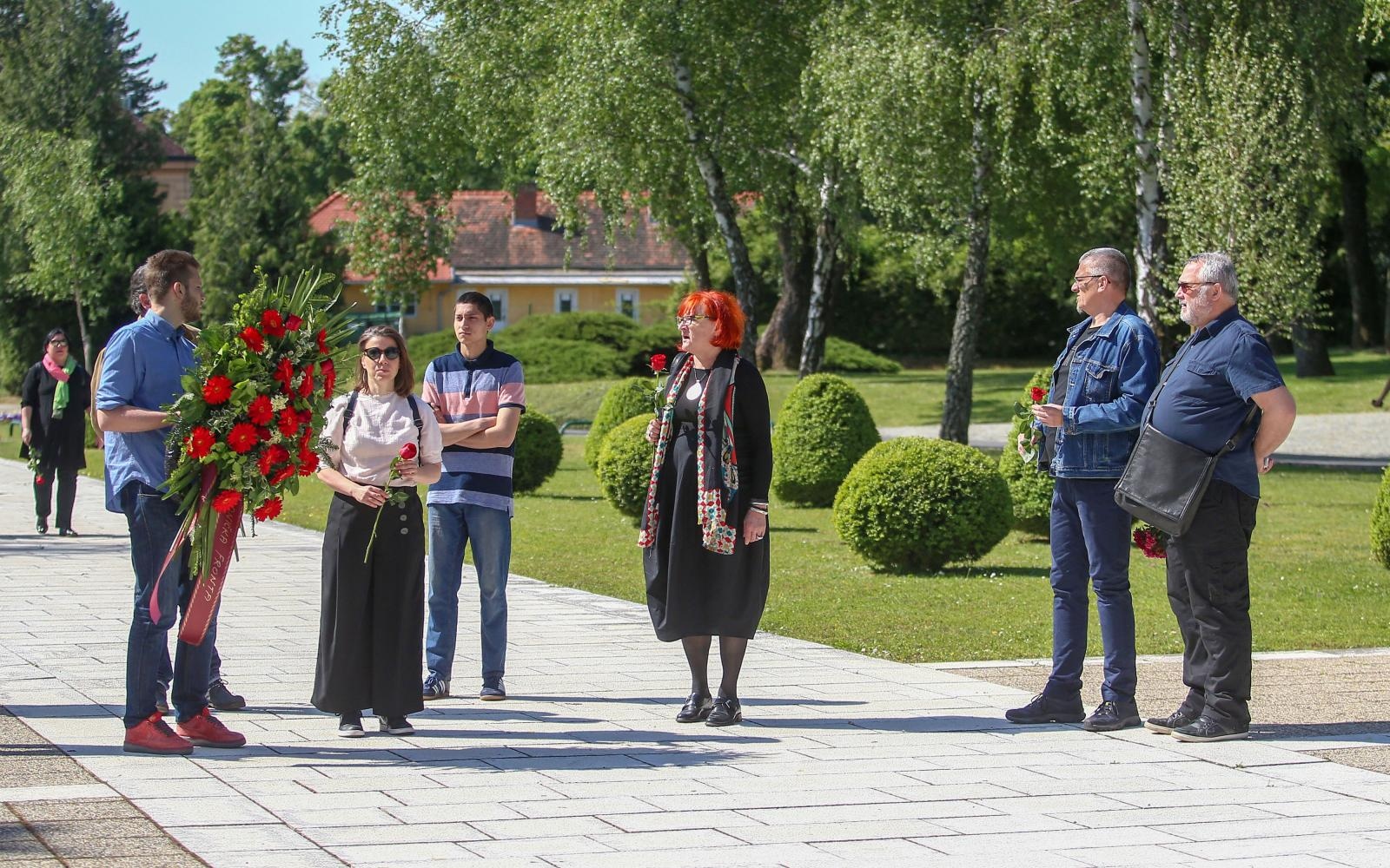 Radnička fronta, SDSS-a i Nova ljevica položili vijence na Grobnici narodnih heroja