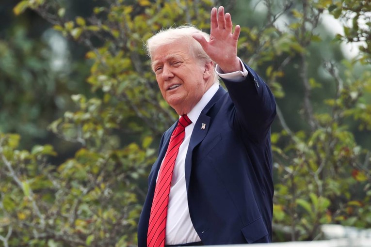 Trump želi poslati Amerikance na Mjesec do 2028. i ubrzo graditi bazu