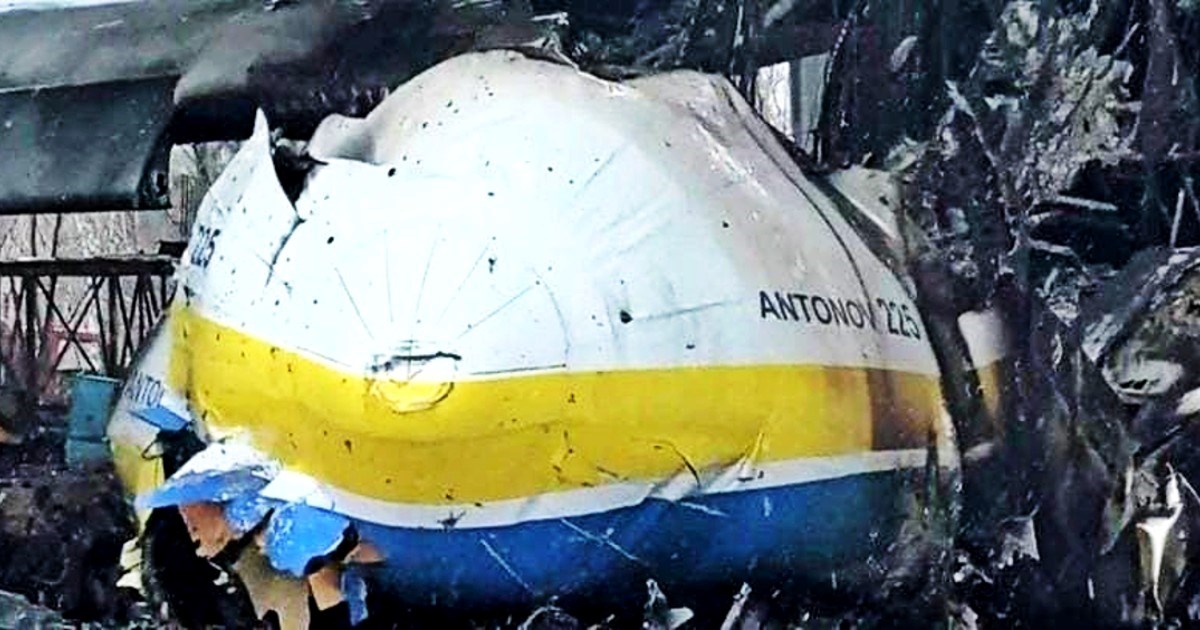 VIDEO Ovo je ukrajinski Antonov-225, najveći avion na svijetu. Potpuno je uništen