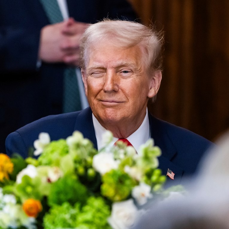 Trump: Bio sam malo sarkastičan kad sam rekao da se mir može postići u 24 sata