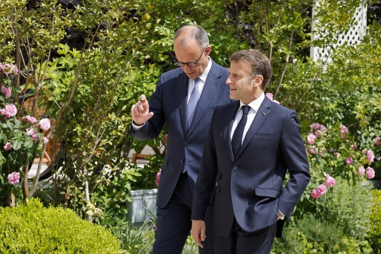 Merz odmah pokrenuo pitanje nuklearne zaštite Europe, razgovarao s Macronom
