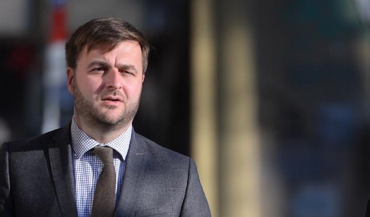 Ćorić o vjetroelektranama: Nema govora o pogodovanju bilo kome