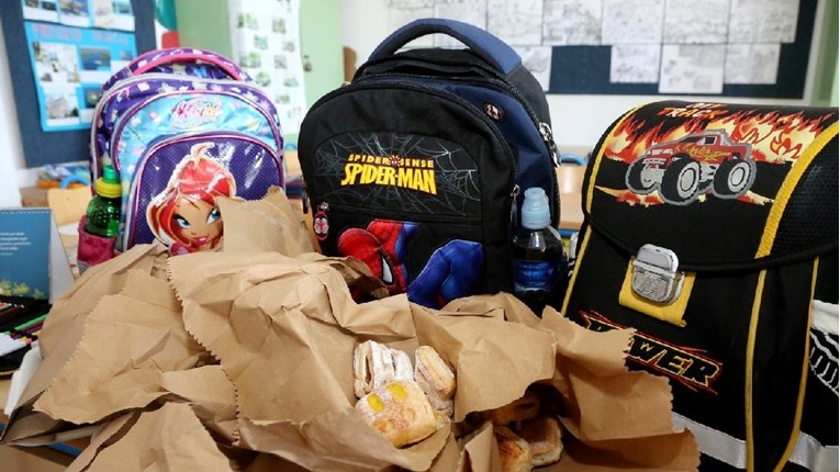 Škola u Zadru traži od roditelja bjanko zadužnice od 5000 kuna za dječje obroke