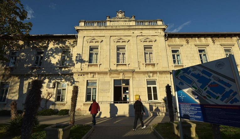 U Zadarskoj županiji s koronavirusom umrle četiri osobe