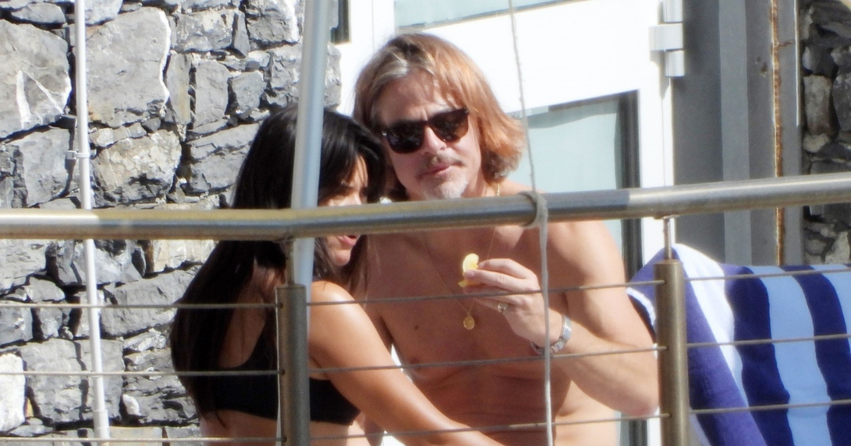 Pustio kosu i bradu. Novi izgled poznatog glumca ne prestaje privlačiti pažnju