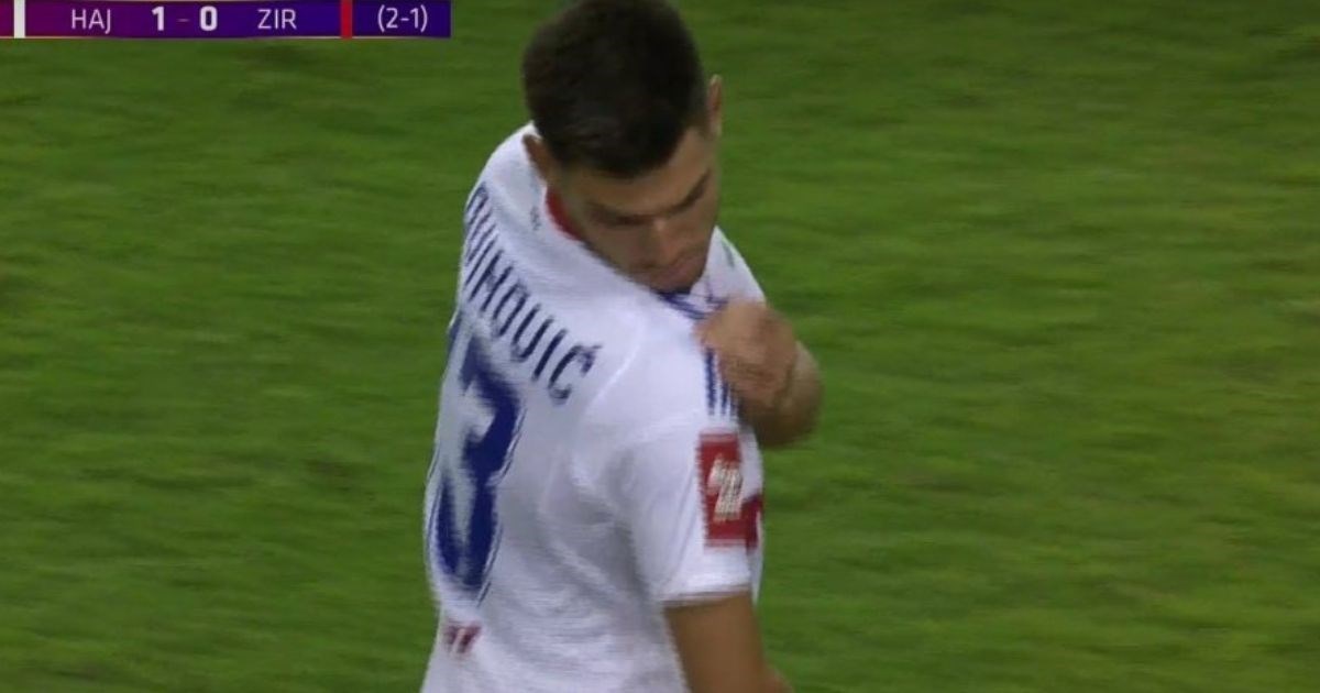 Karačić zabunom istrčao na teren u Krovinovićevom dresu