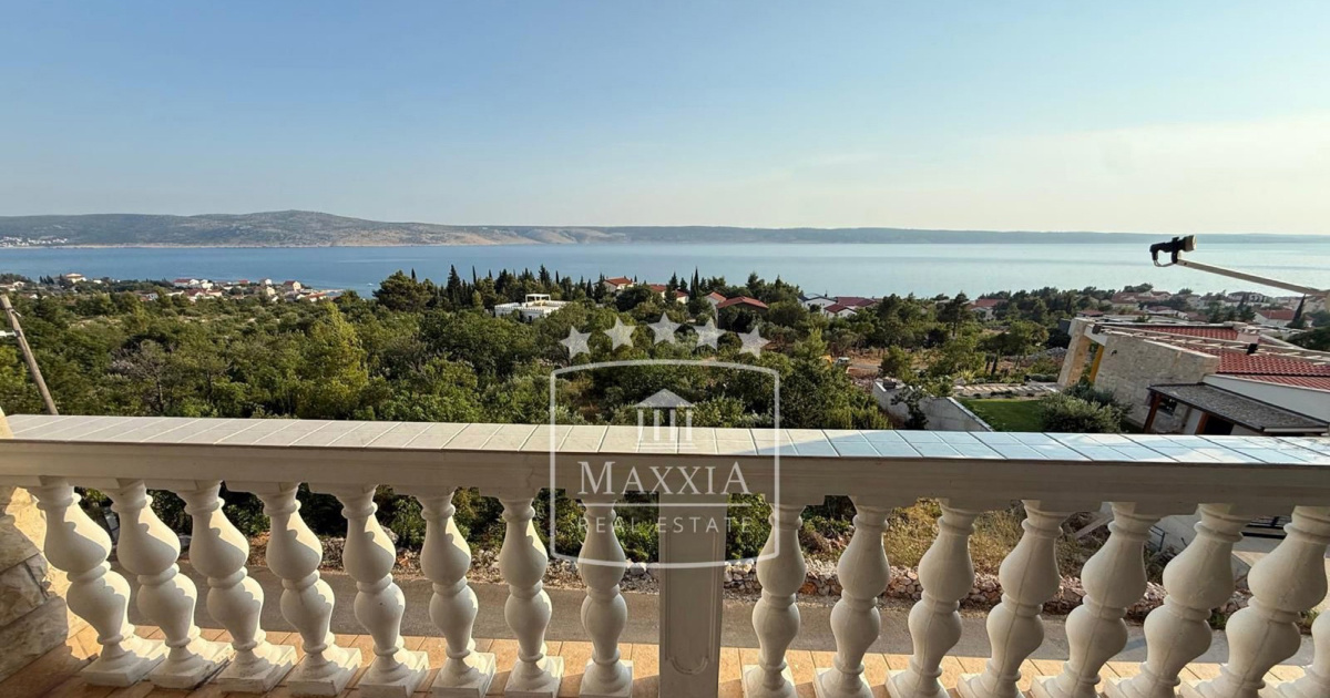 Novouređeni apartman ima panoramski pogled na more, a cijena mu je ispod prosjeka