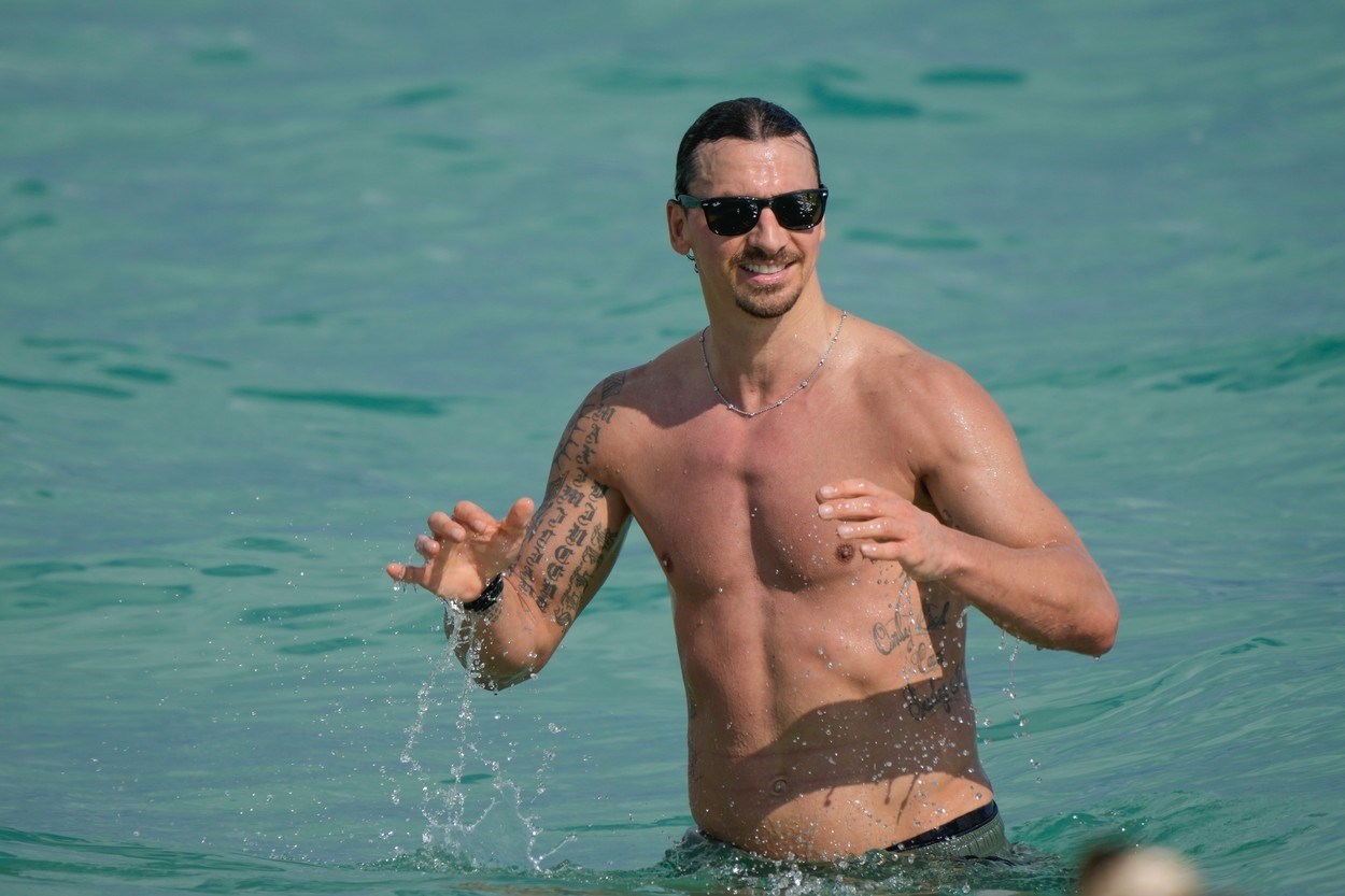 Zlatan Ibrahimović privukao poglede na plaži u Miamiju