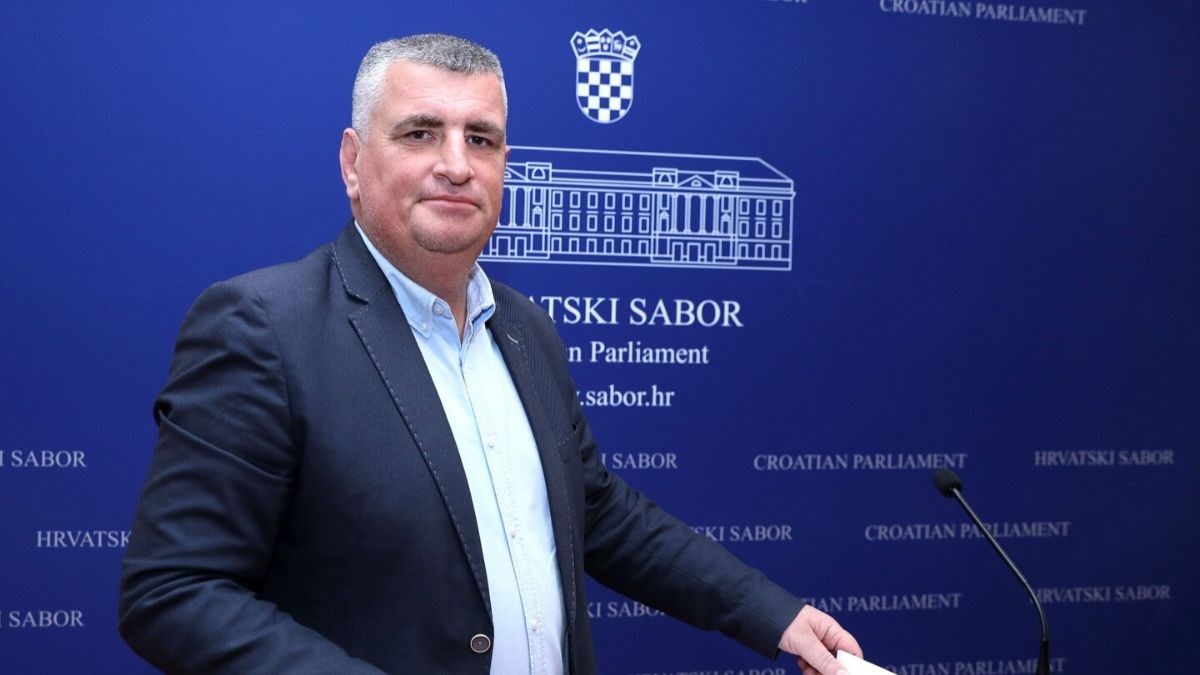 Bulj: Hrvatska manjina u Srbiji trpi nasilje i uvrede