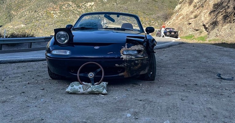 VIDEO Kako je idiot u BMW-u uništio snove jednom vozaču