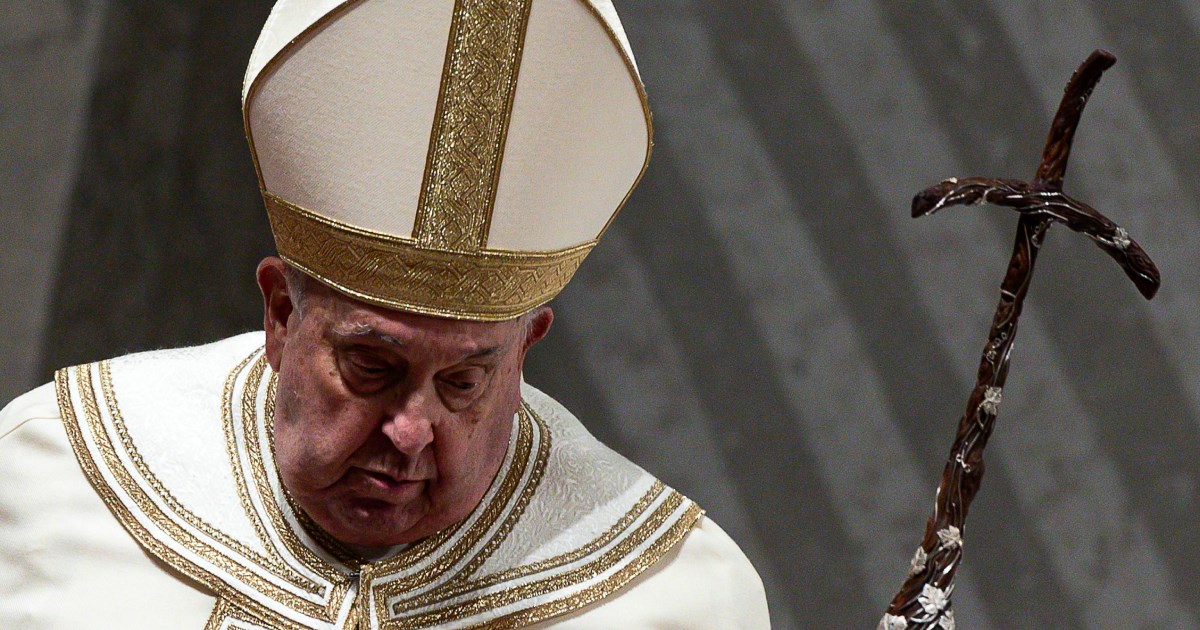 Vatikan: Papa Franjo i dalje kritično, lošije nego jučer
