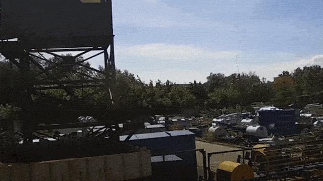 Zelenskij objavio snimku: Ovo je trenutak ruskog raketnog udara na šoping-centar