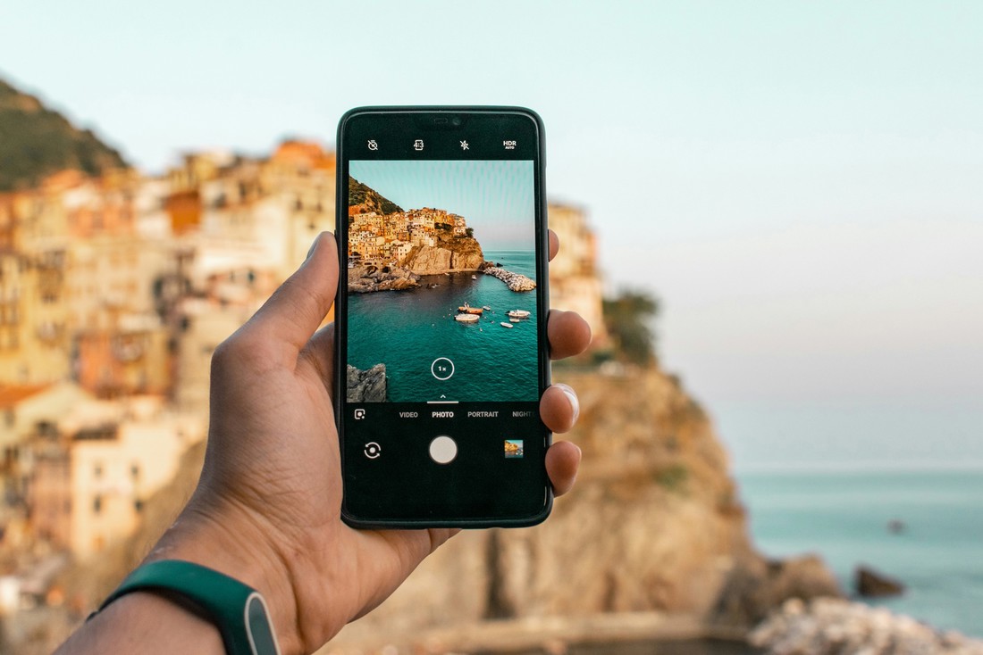Kako zaštititi mobitel od krađe tijekom putovanja?