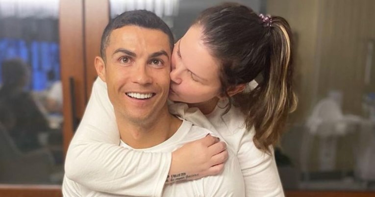 Ronaldova sestra otkrila prema kome je htio baciti kapetansku traku nakon Srbije