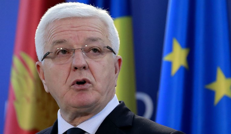 Crnogorski premijer pozvao SPC na dijalog oko zakona o slobodi vjeroispovijesti