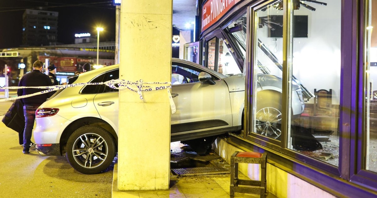 Sudar Porschea i Audija u Zagrebu, Porsche udario u restoran. Policija traži svjedoke