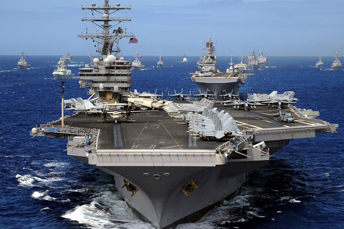 Amerika bi mogla napasti Iran. "Ako Trump sruši režim, to je udarac i za Rusiju"