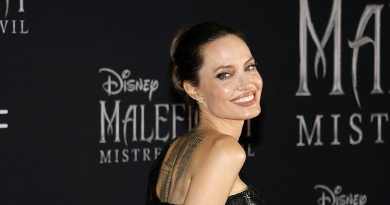 Angelina Jolie pokreće liniju nakita i odjeće?