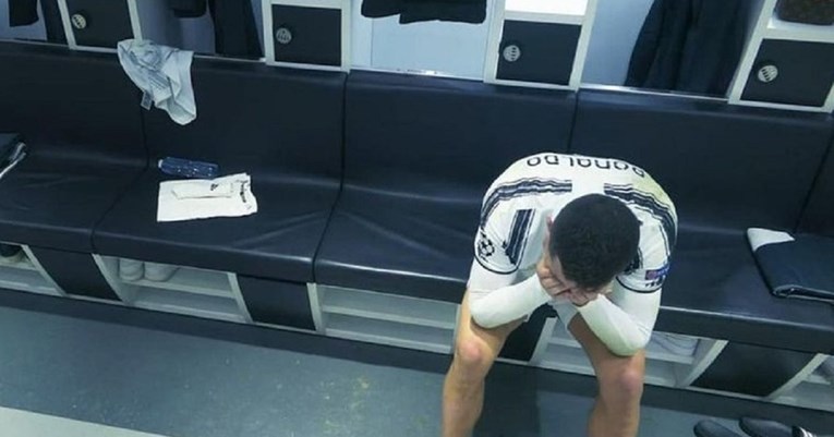 VIDEO Ronaldo plakao kao dijete u svlačionici Juventusa nakon novog neuspjeha u LP-u