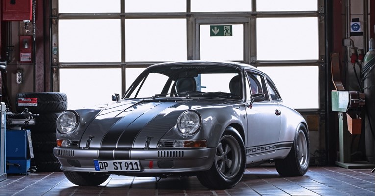 Poslastica dana: Tuner osvježio Porsche 911 star 35 godina, izgleda savršeno