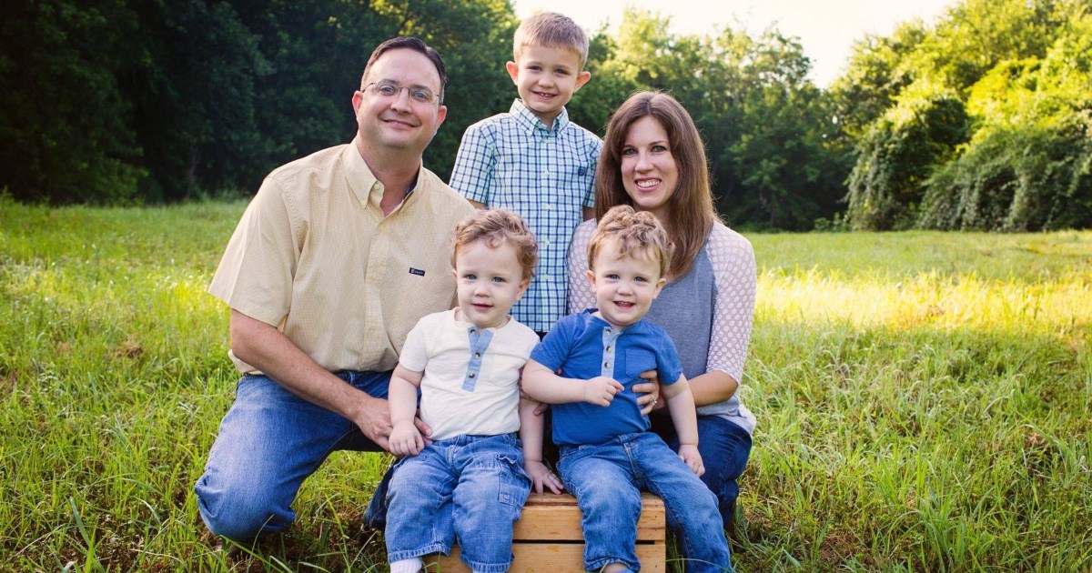 Roditelji izgubili blizance zbog raka u razmaku od samo 18 mjeseci