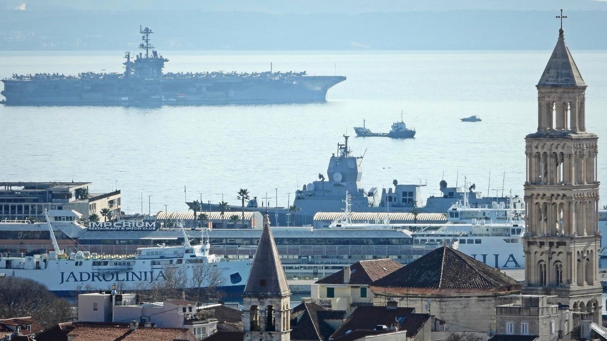 Plenković će danas posjetiti američki nosač aviona u Splitu