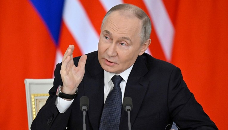 Putin priznao da će i Rusija i Ukrajina morati pristati na kompromise