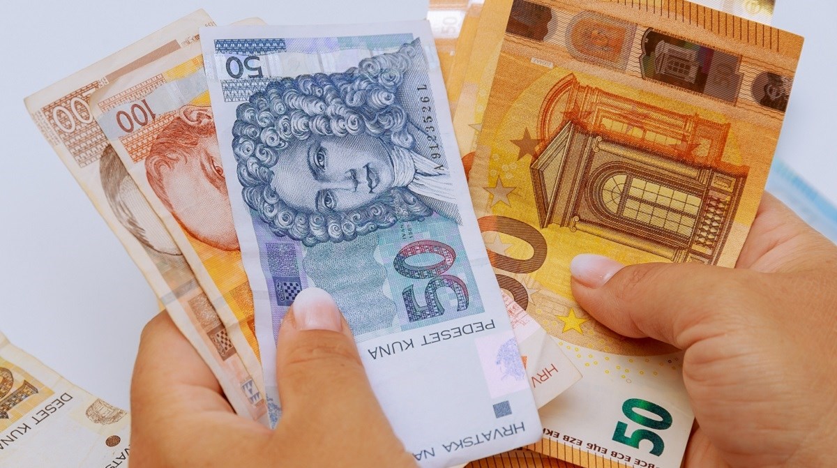 Iz Udruge banaka opisali kako će izgledati prvi dan eura u Hrvatskoj