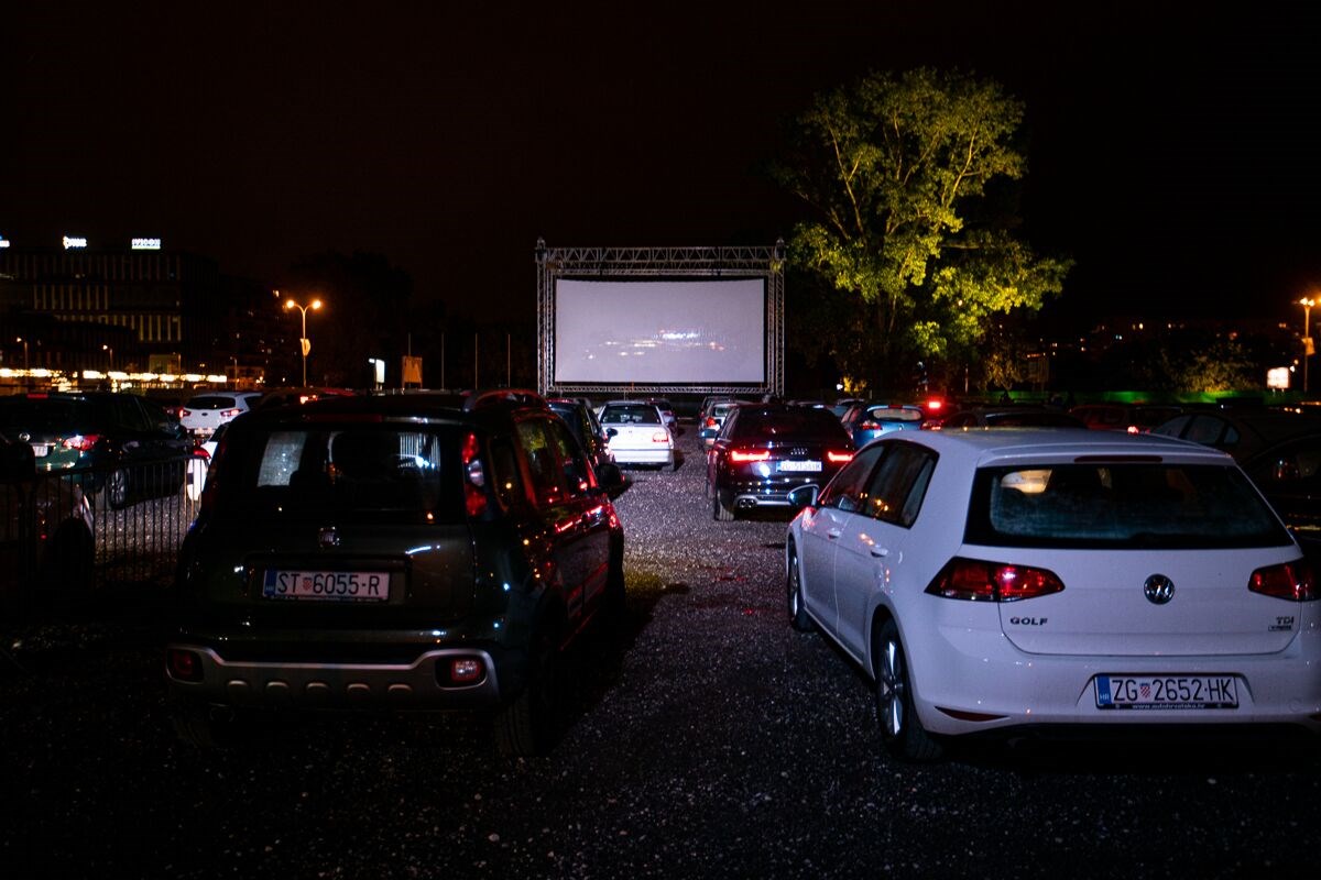 U Zagrebu s radom kreće drive-in kino, filmovi se prikazuju na dva ekrana od 15 m