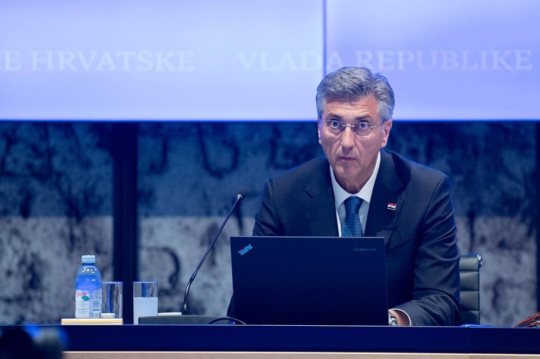 Nova anketa: HDZ i SDP pali, Možemo narastao