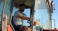 Srpska legenda teška milijune oduševila fanove fotografijom na traktoru