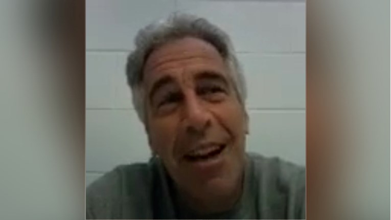 Izašla nova snimka Epsteina, čini se da je tajno snimljena u pritvoru