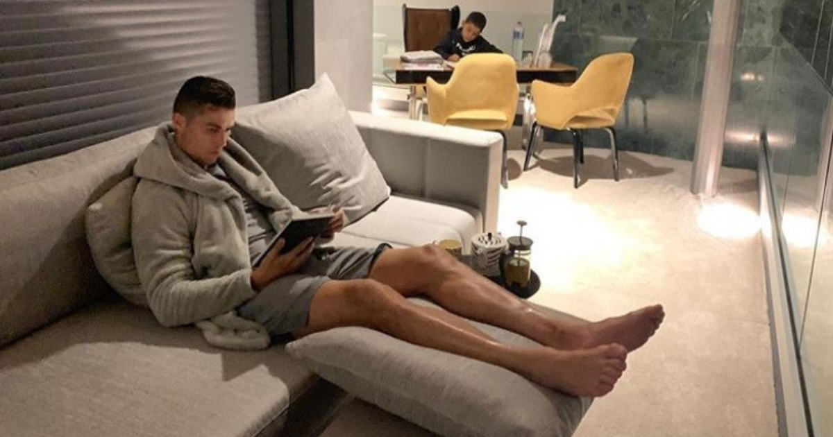CR nije bio na FIFA-inoj dodjeli. Nakon Messijeve pobjede javio se na Instagramu