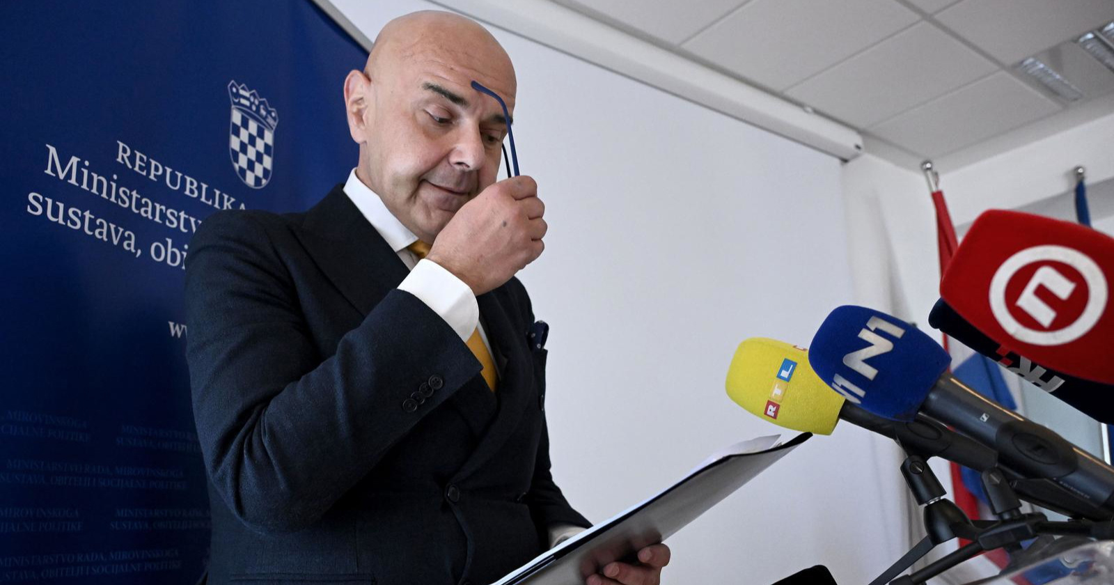 Sindikat osobnih asistenata: Ministarstvo mora razgovarati s radnicima