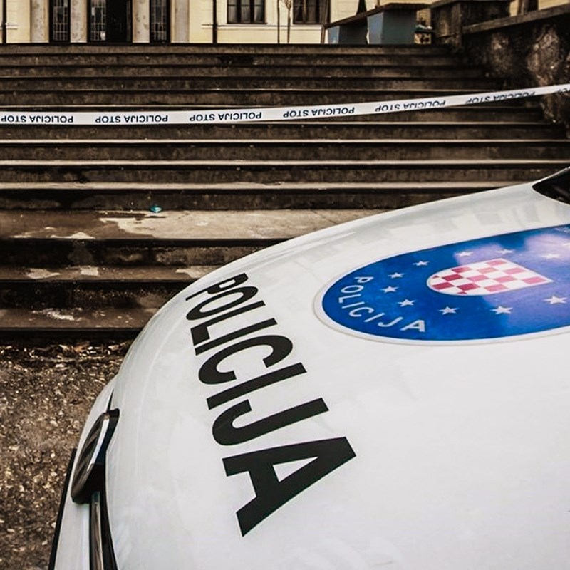 U policijskoj postaji u Hercegovini brutalno pretučeni mladići. Izbio skandal
