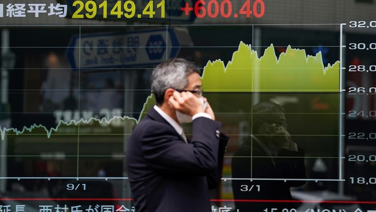 Nezaposlenost u Japanu porasla na 2.8 posto