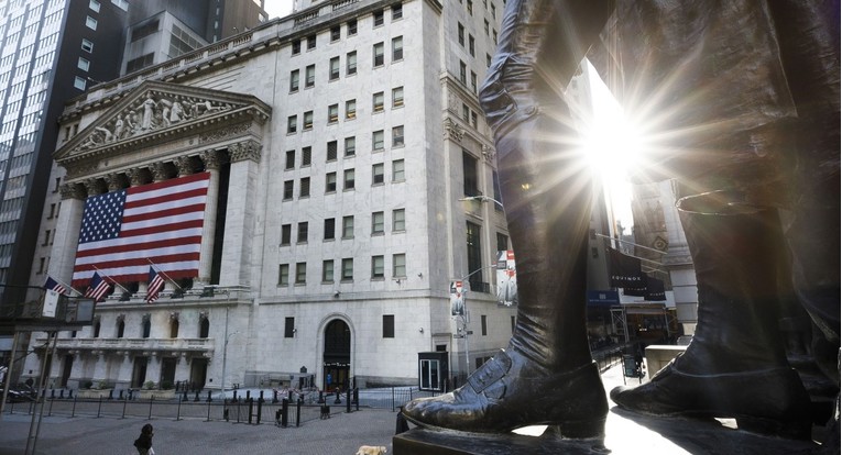 Pad na Wall Streetu
