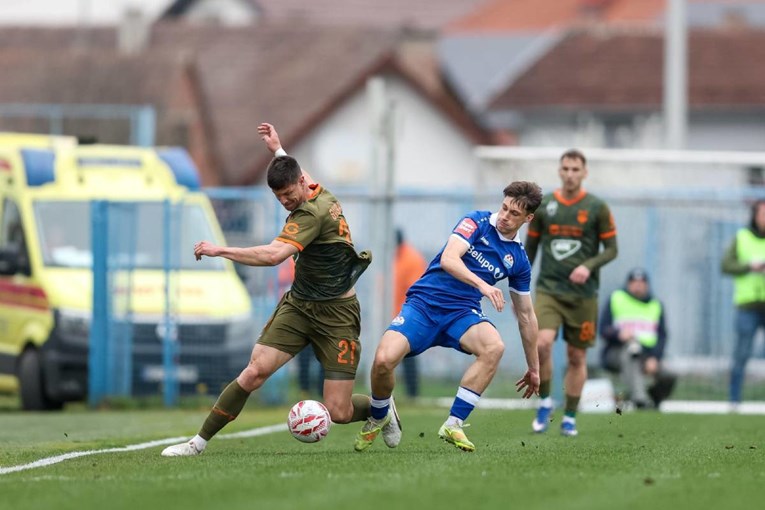 Remi Slavena i Osijeka bez golova