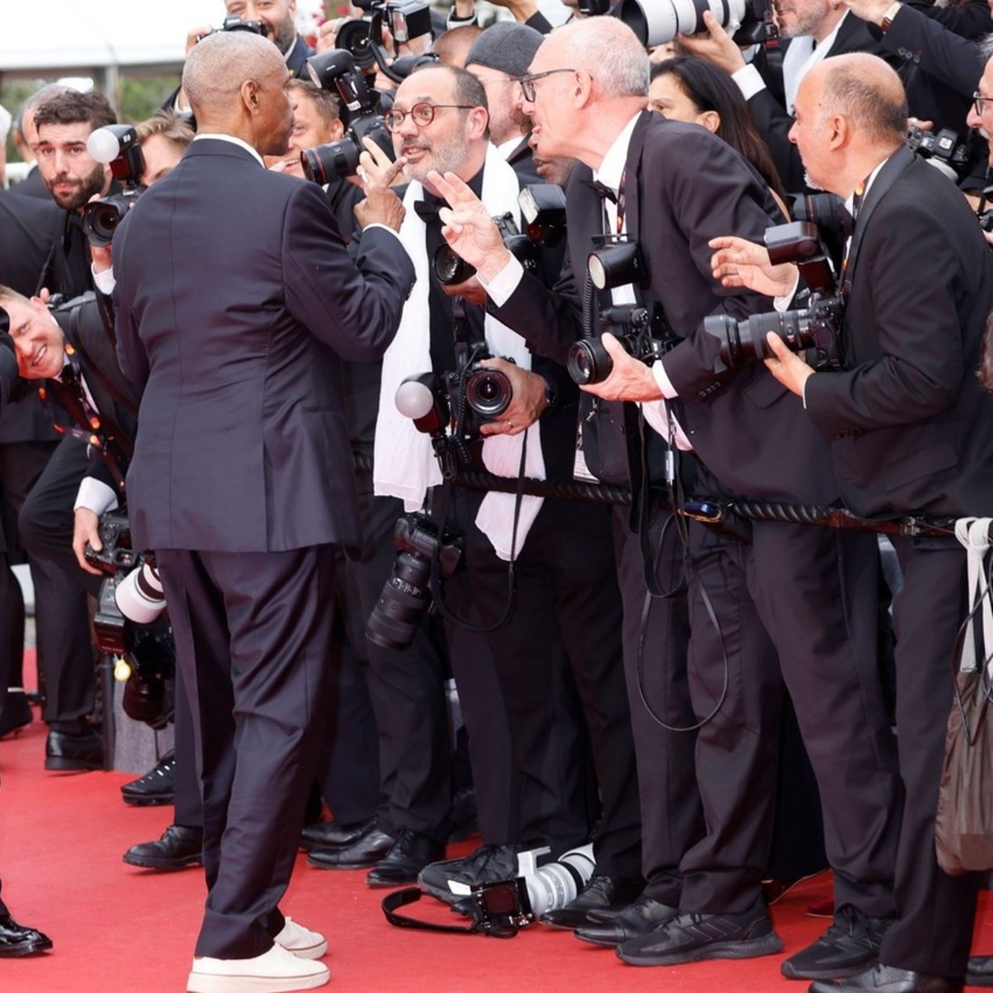 Čitač s usana otkrio što je Denzel Washington rekao fotografu tijekom svađe u Cannesu