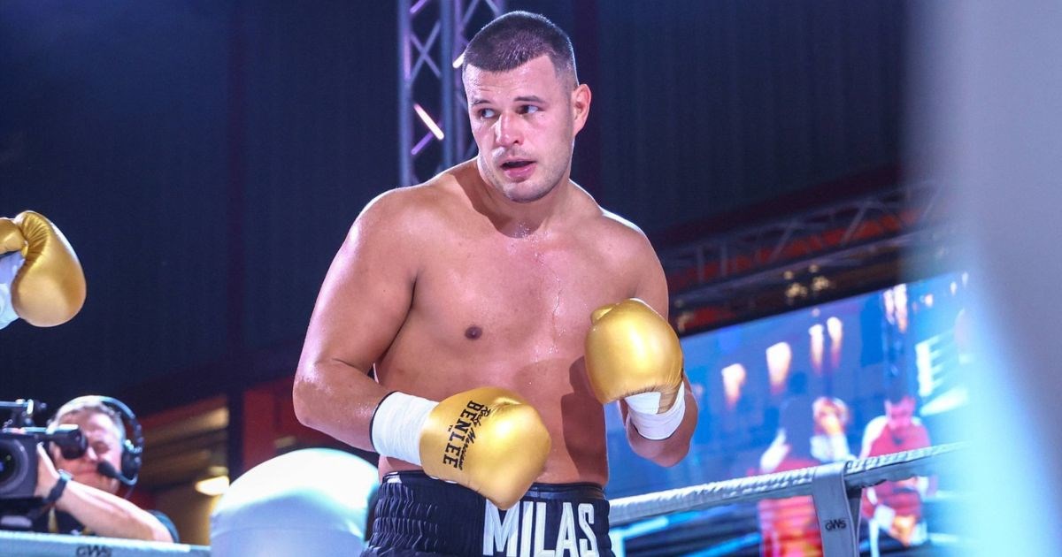 Hrvatski boksač stigao do pobjede karijere. Ovako mu je čestitala Torcida