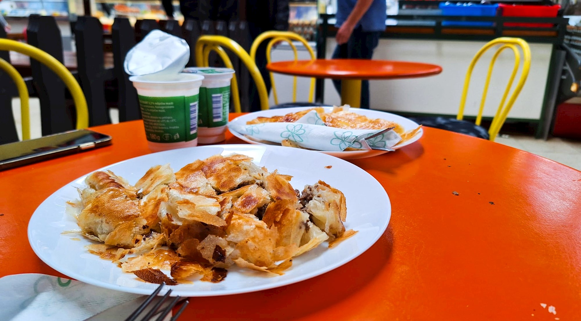 "Najbolji burek u Zagrebu je na placu u Dubravi", kaže jedan lokalac. Provjerili smo