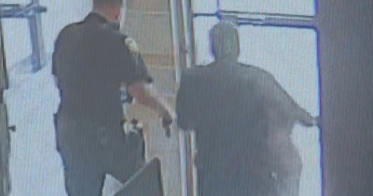 VIDEO Amerikanac polomio lisice, nokautirao policajca i pobjegao sa suda