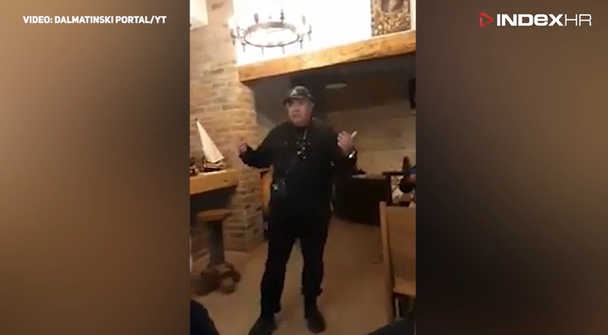 Pojavila se snimka Keruma kako raširenih ruku pjeva Plava žena, topla zima