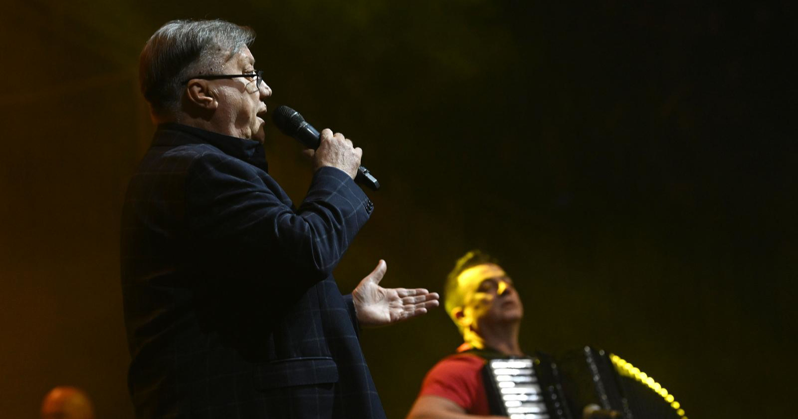Halid je u Areni Zagreb nastupao šest puta. 2022. s njim uglas pjevalo 20.000 ljudi