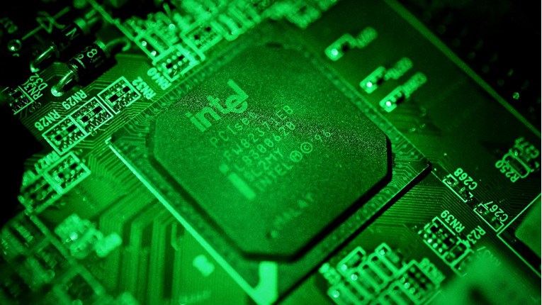 Direktor Intela: Nestašica čipova mogla bi potrajati nekoliko godina