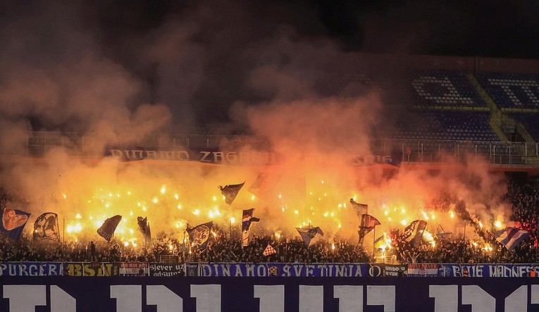 Dinamo: Na stadionu više nema mjesta, ali ima ispred njega. Slavlje počinje već u 10